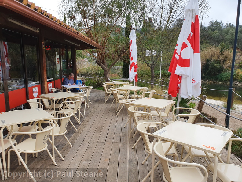 Ta-se Bem Beach Club