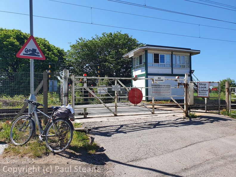 Astley level crossing