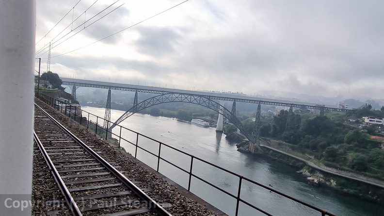 Porto Maria Pia Bridge