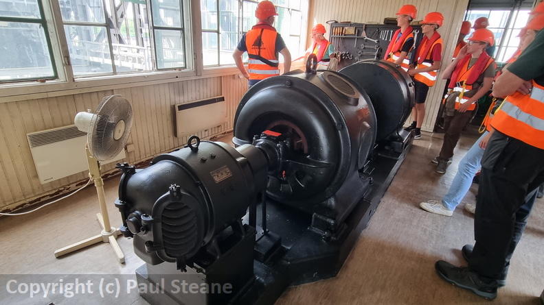 Niederfinow ship lift