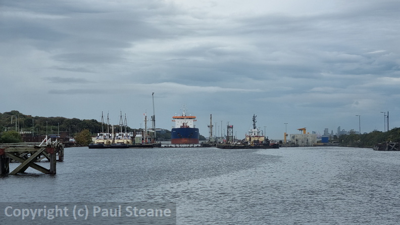 Eastham Locks - Essex Star