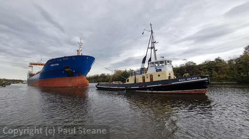 Eastham Locks - Essex Star